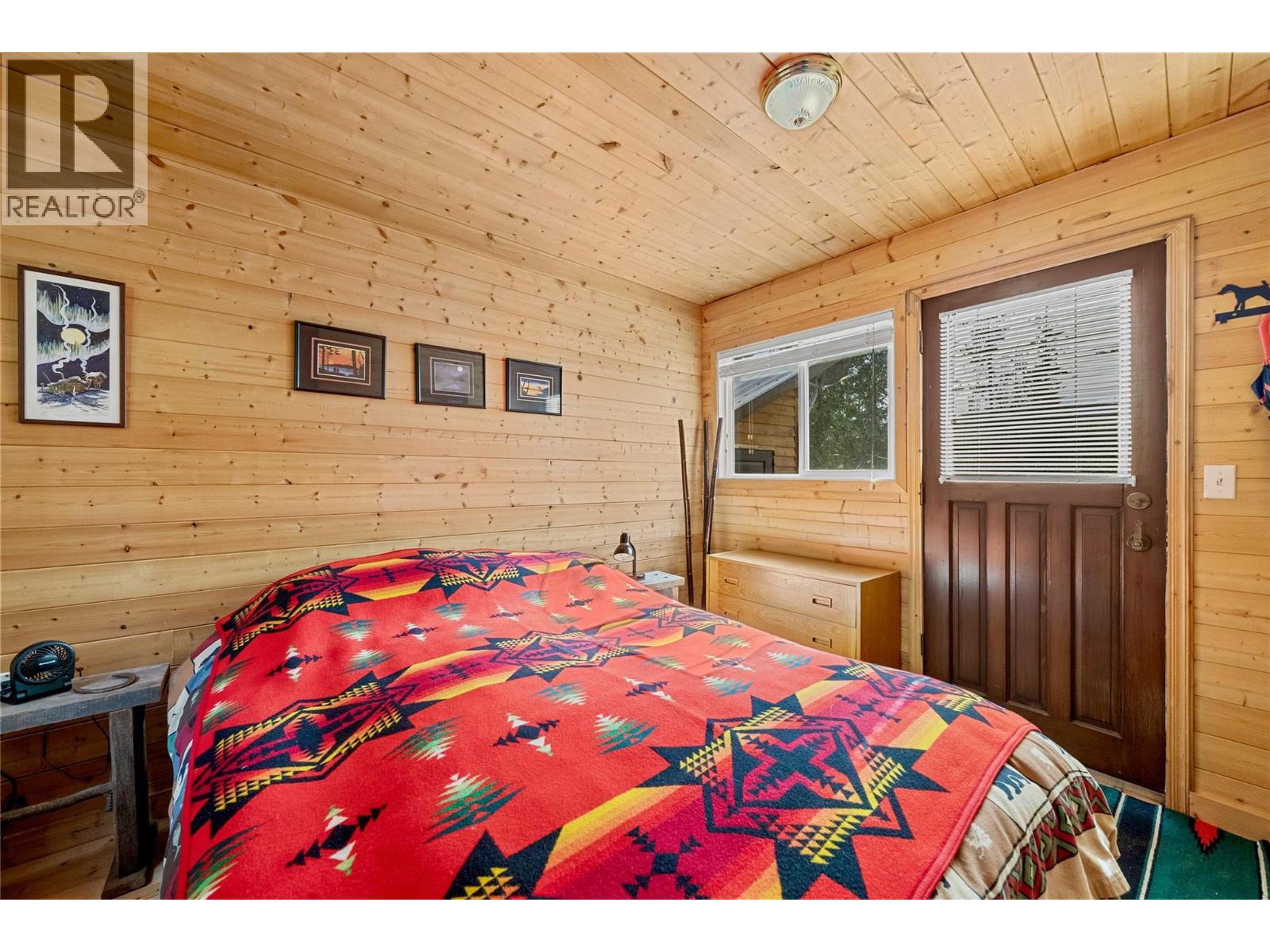 15 8800 Seymour Arm Main Forest Service Road, Seymour Arm