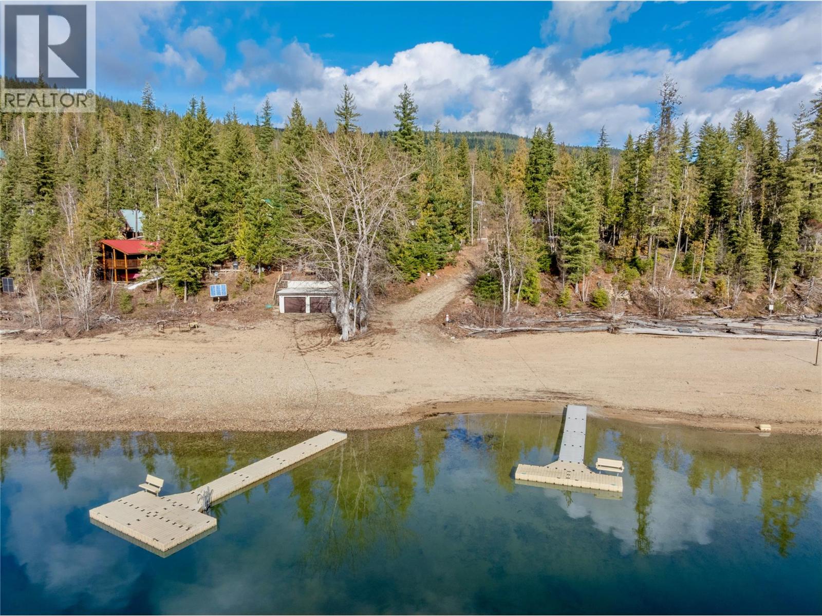 15 8800 Seymour Arm Main Forest Service Road, Seymour Arm