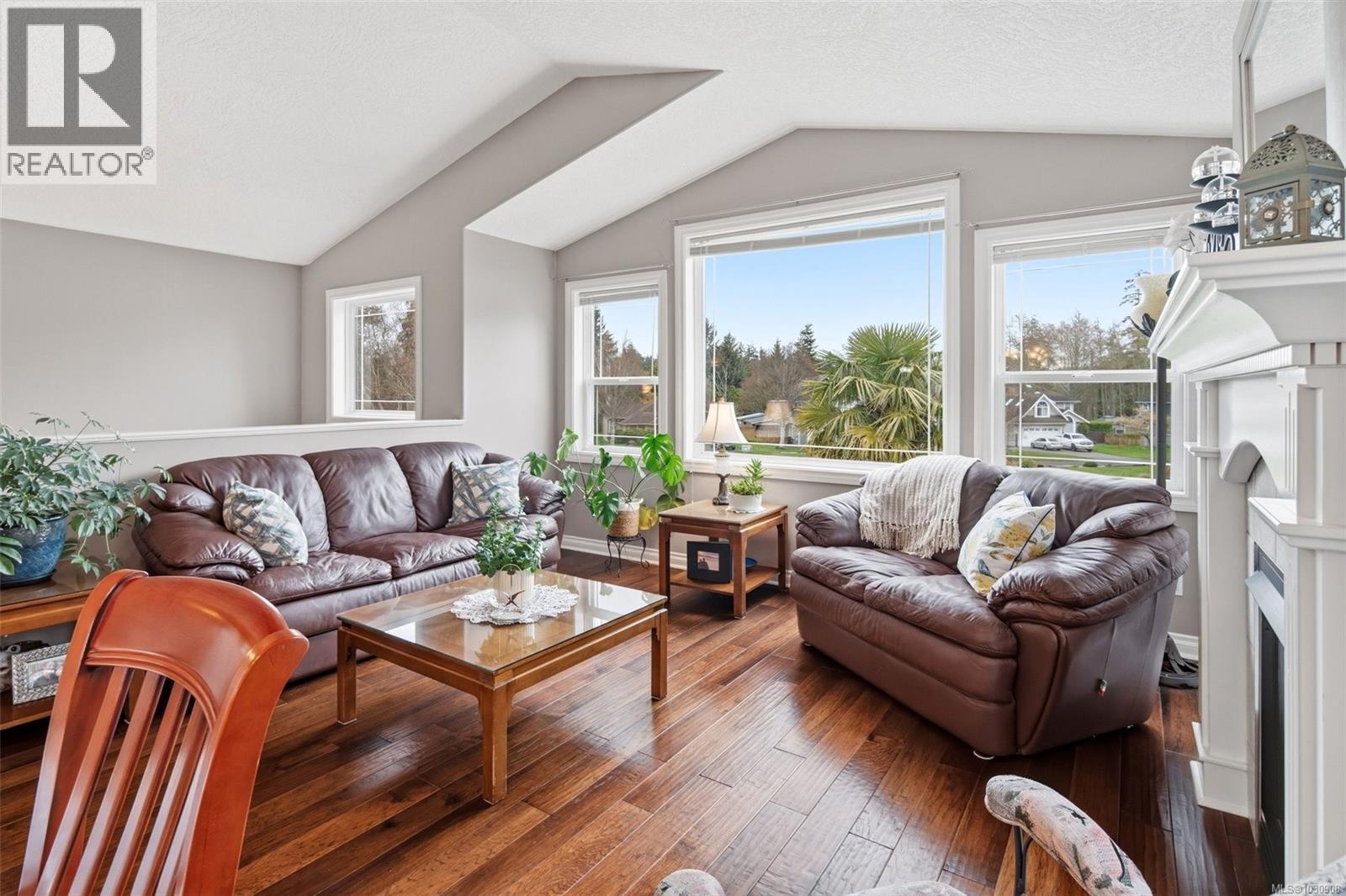 7139 Jacksons Pl, Sooke