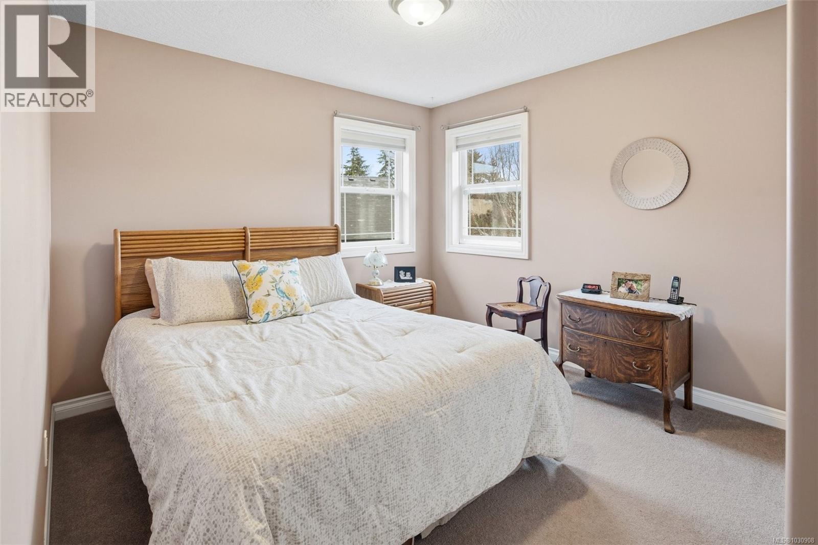 7139 Jacksons Pl, Sooke