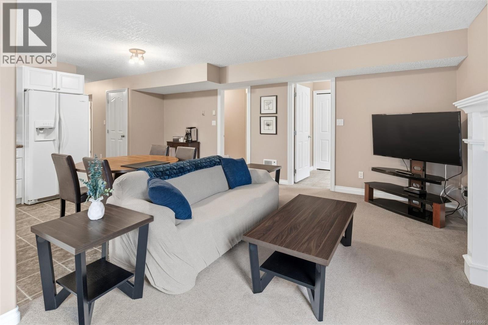 7139 Jacksons Pl, Sooke