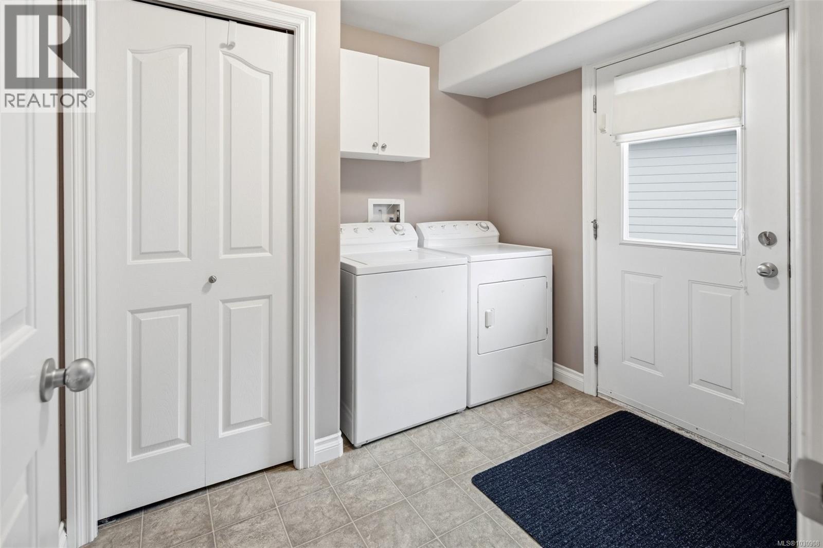 7139 Jacksons Pl, Sooke