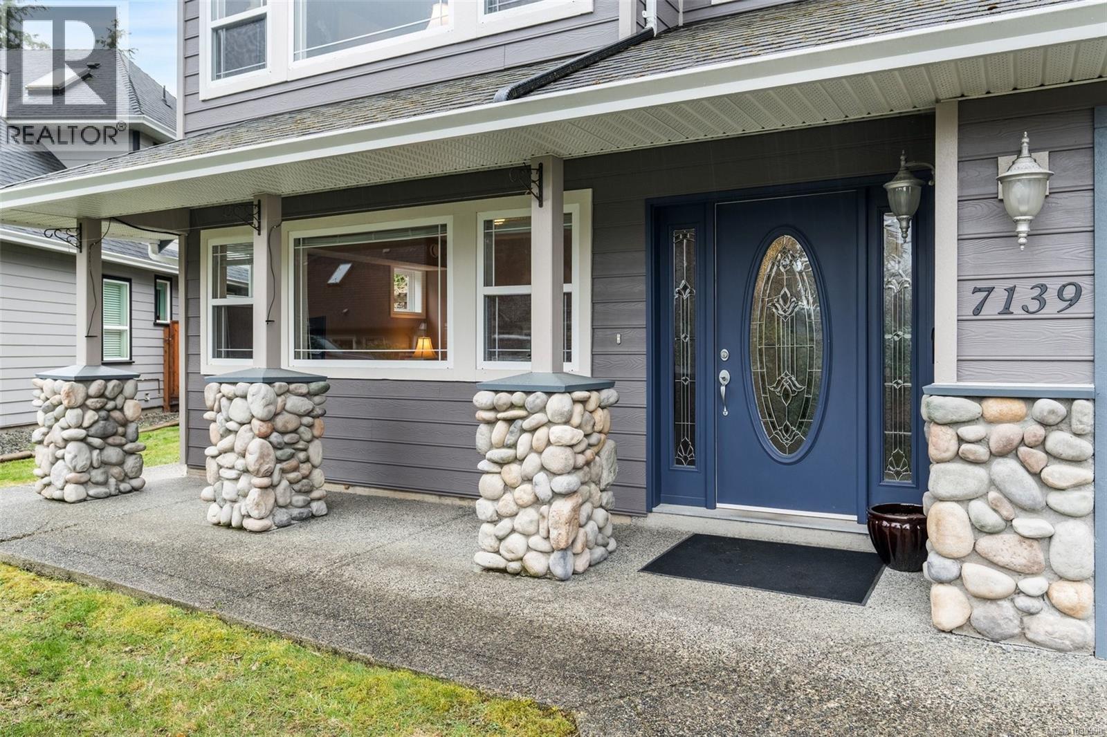 7139 Jacksons Pl, Sooke