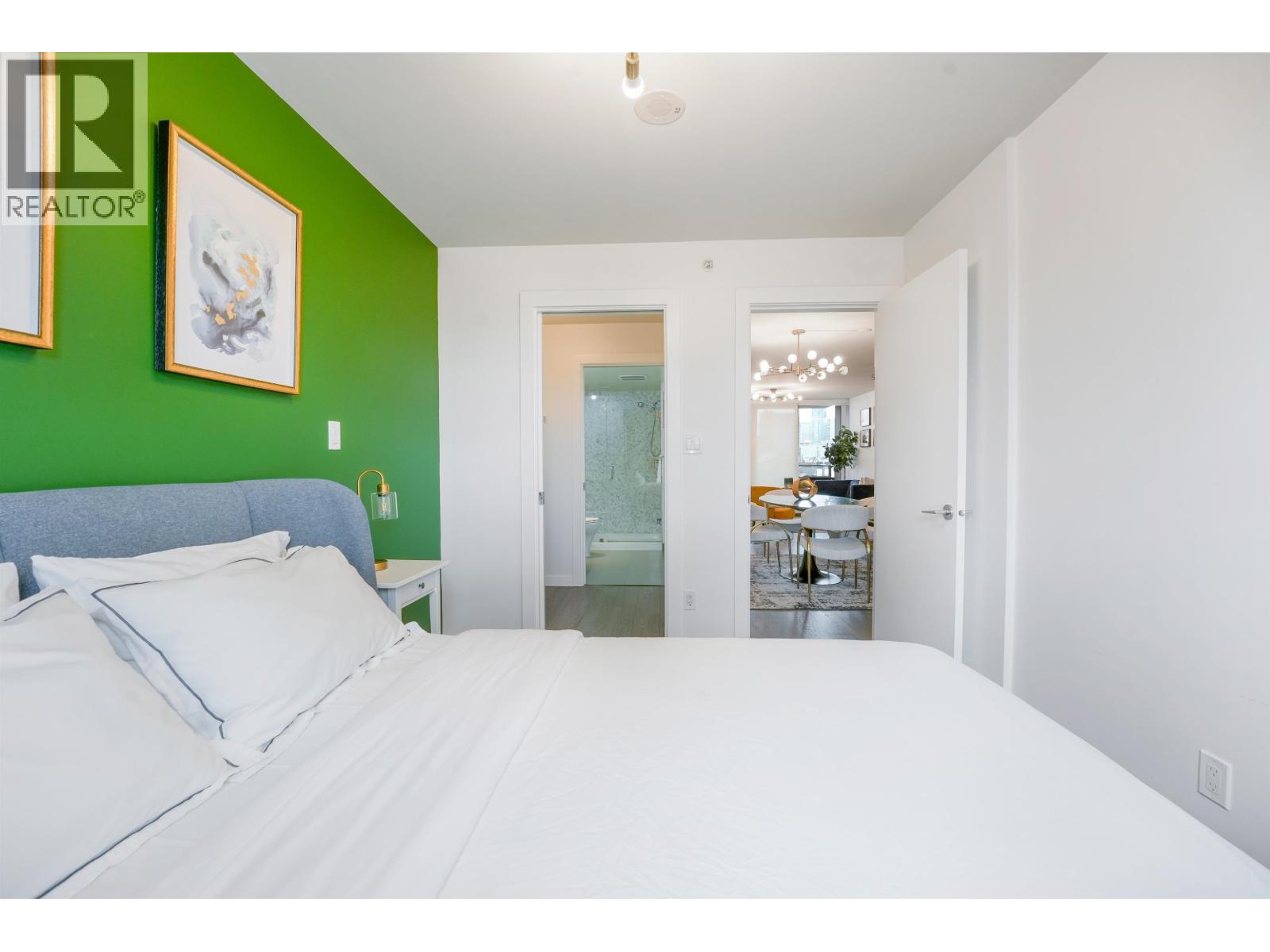 608 189 KEEFER STREET, Vancouver