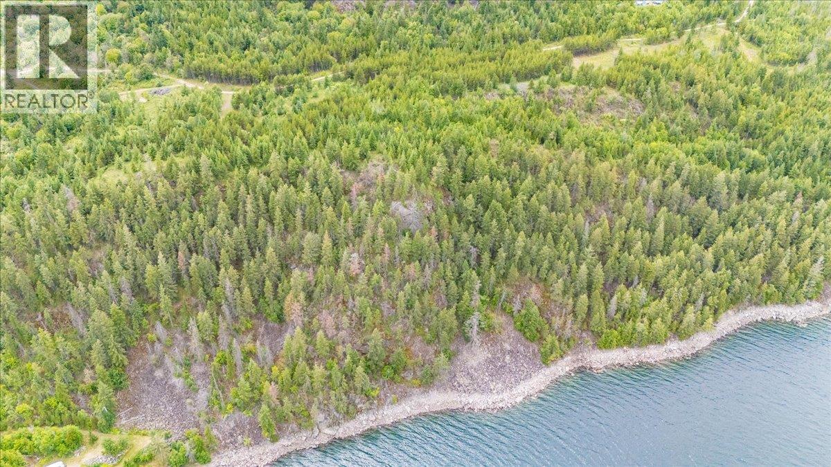 Lower Arrow Lake Lot# 5, Castlegar