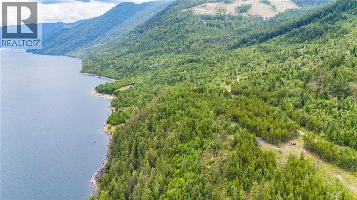 Lower Arrow Lake Lot# 5, Castlegar