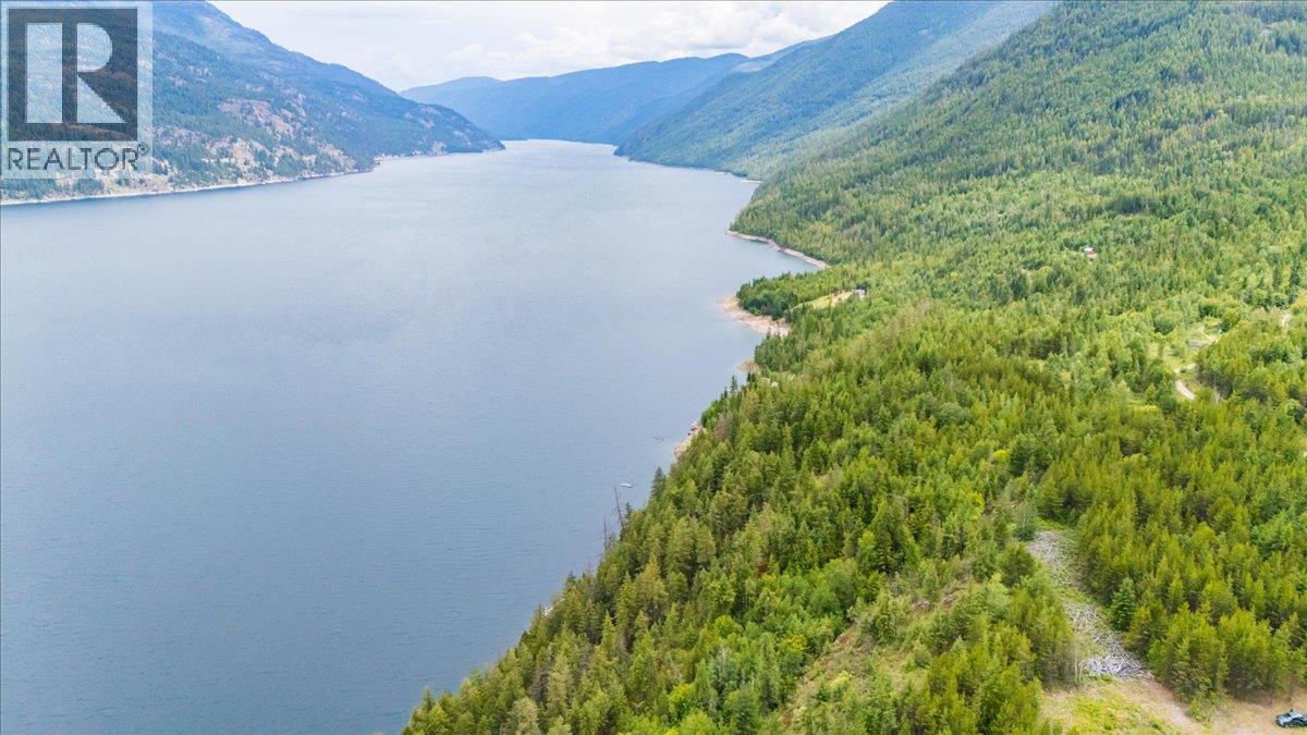 Lower Arrow Lake Lot# 5, Castlegar