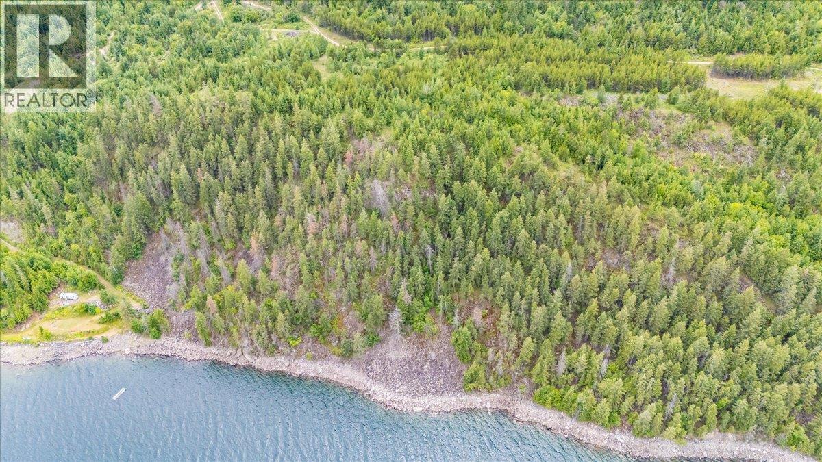 Lower Arrow Lake Lot# 5, Castlegar