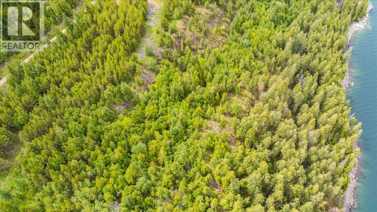 Lower Arrow Lake Lot# 5, Castlegar