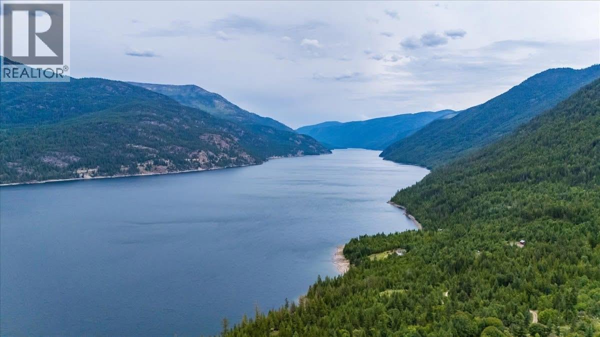 Lower Arrow Lake Lot# 5, Castlegar