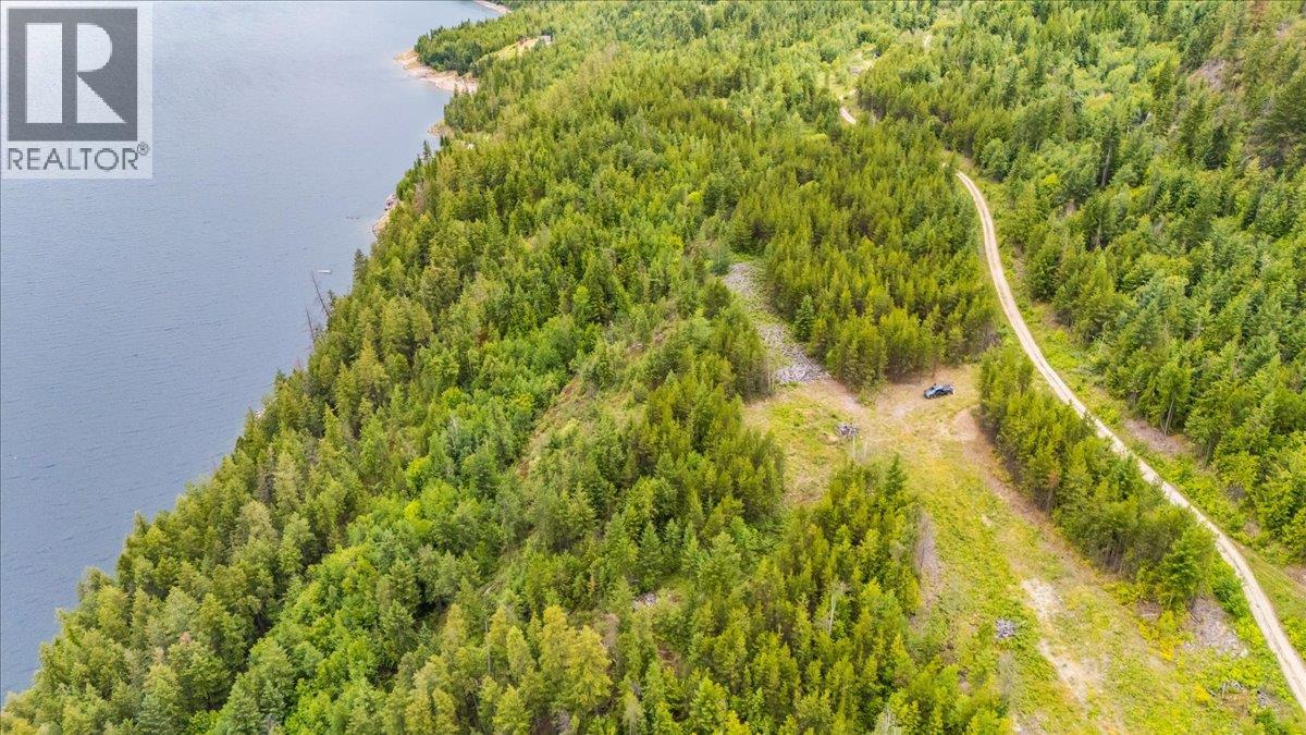 Lower Arrow Lake Lot# 5, Castlegar