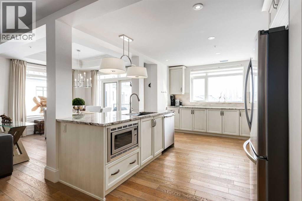 Single Family House for Sale in   Quarry Way SE Douglasdale/Glen Calgary 