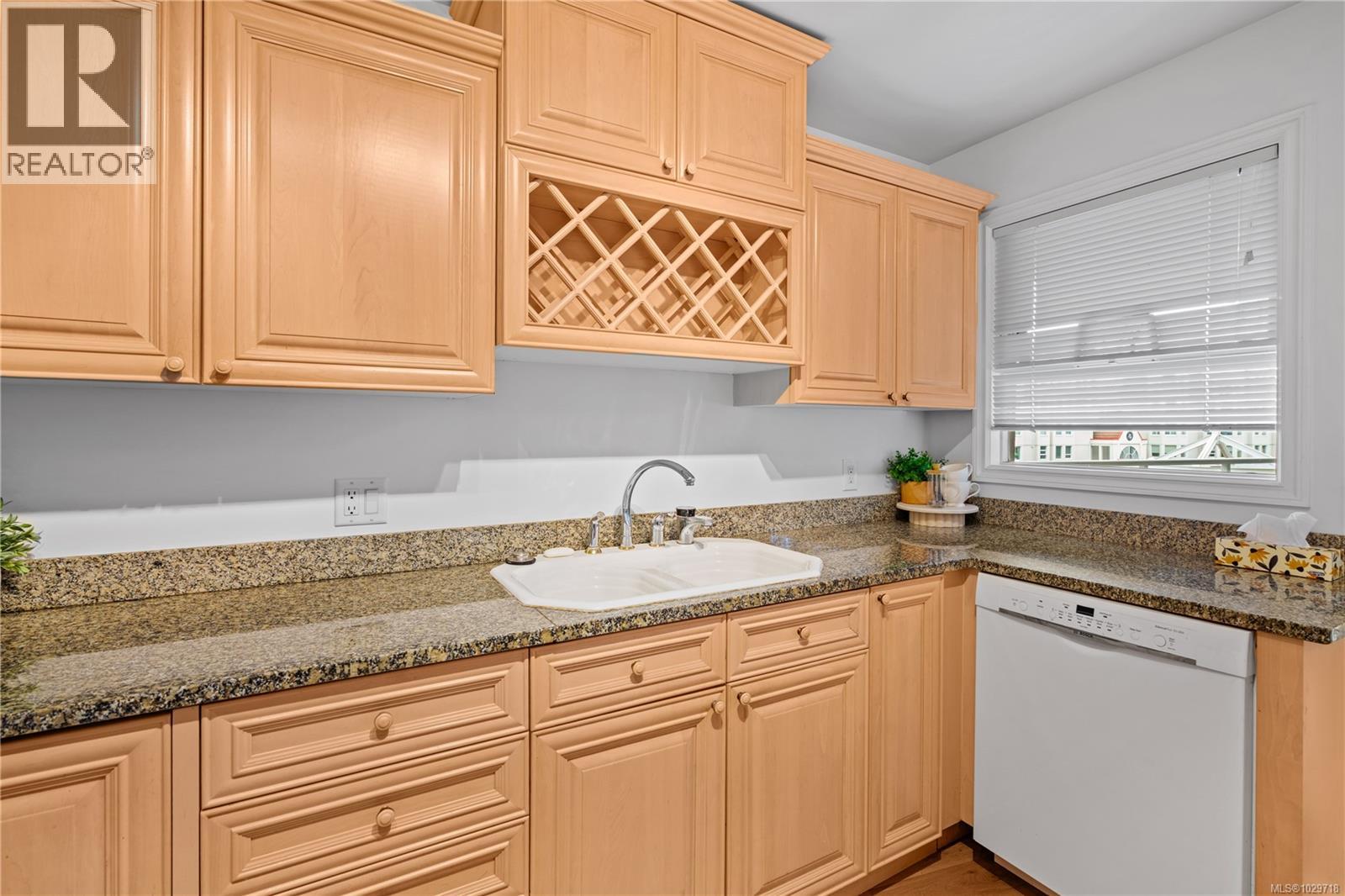 #201 165 KIMTA RD - 18