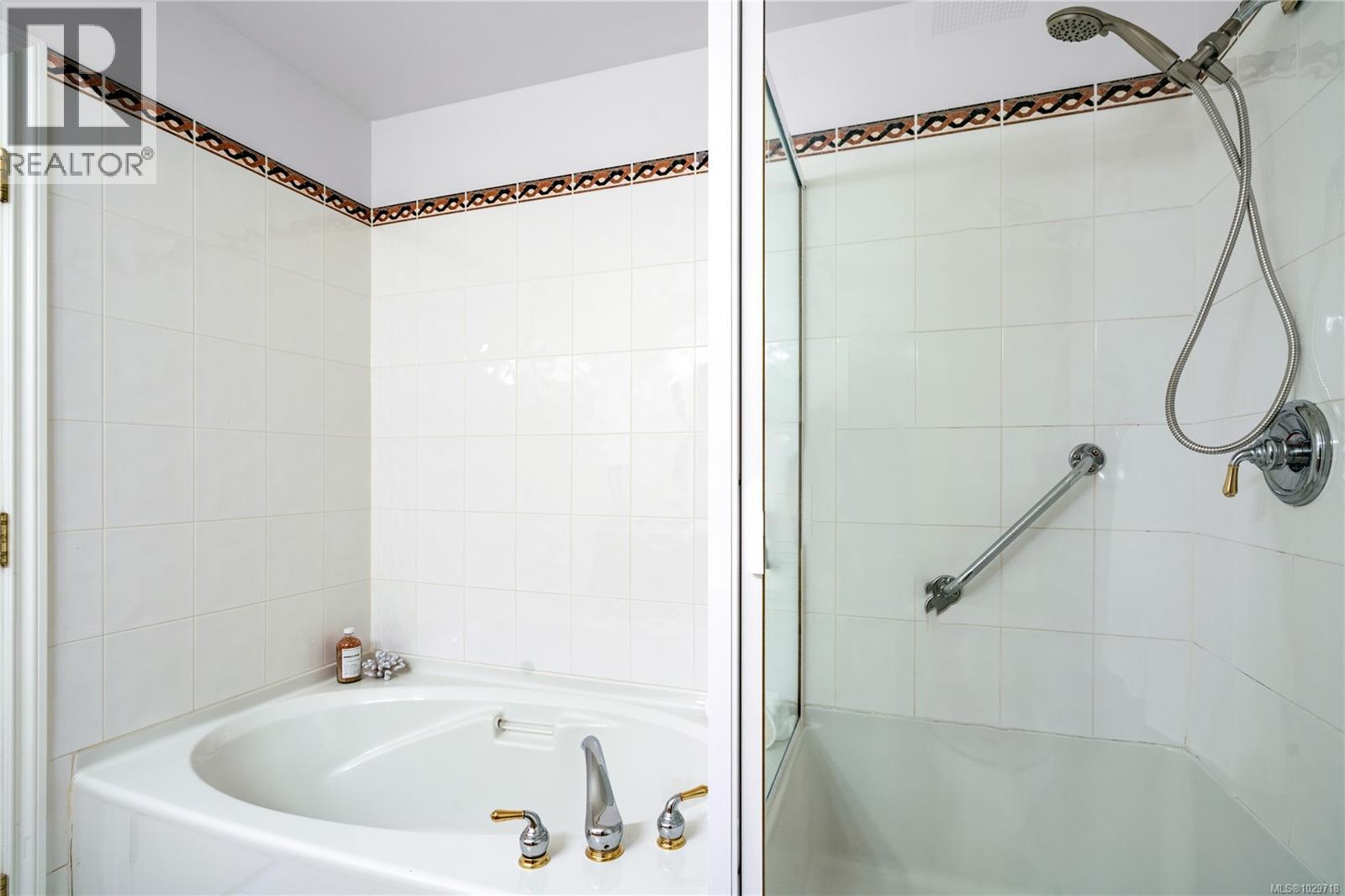 #201 165 KIMTA RD - 42