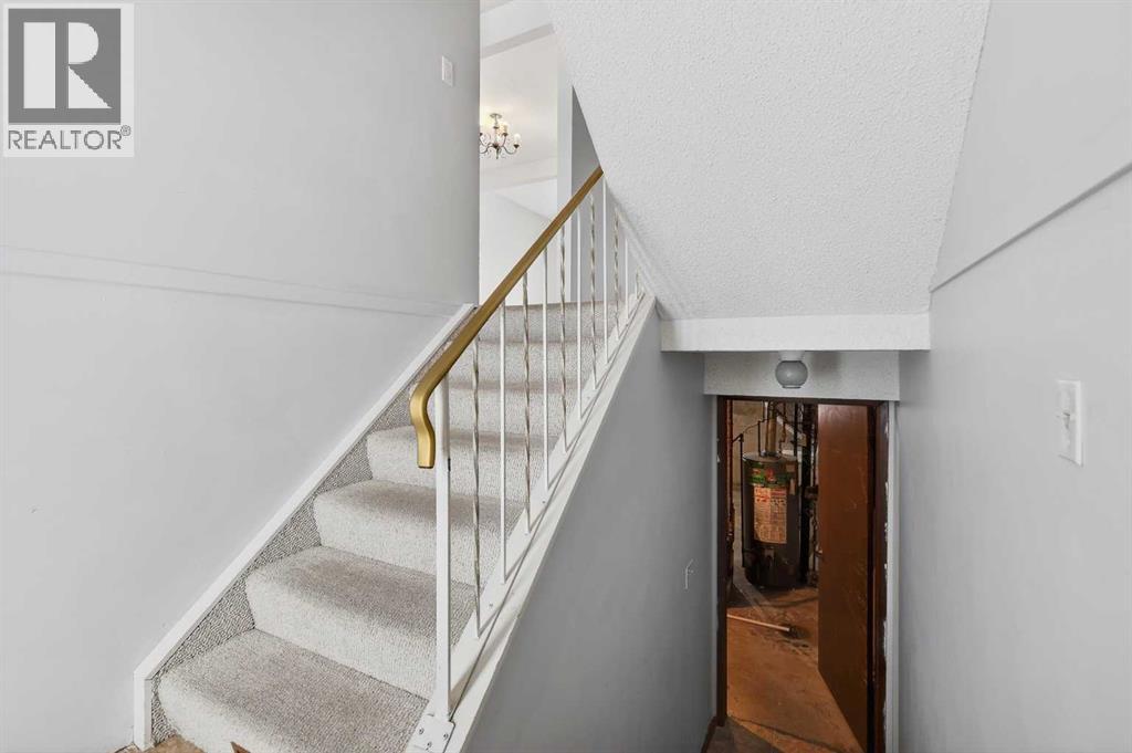 Single Family House for Sale in  Ranchlands Way NW Ranchlands Calgary 