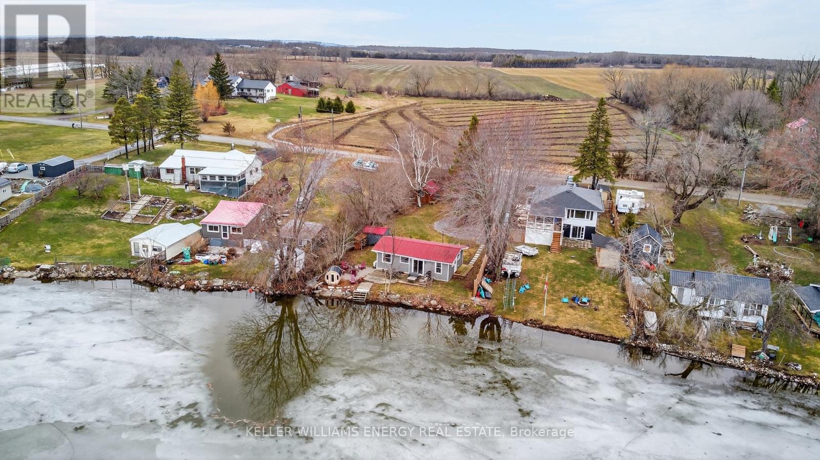 1071C LAKESIDE DRIVE - 3