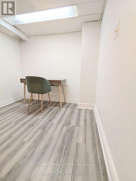 52 VODDEN COURT - 29