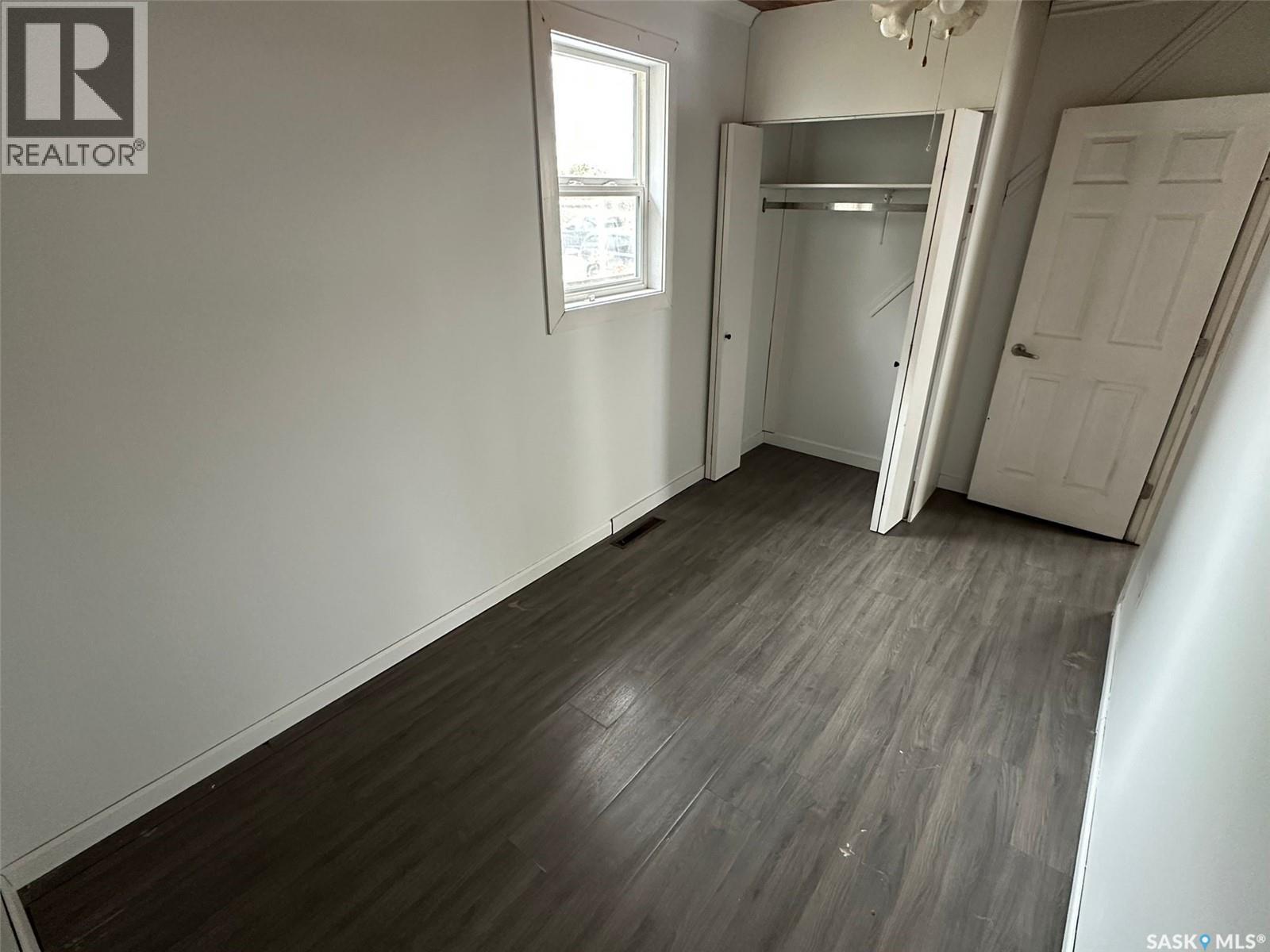 1209 K AVENUE S - 14