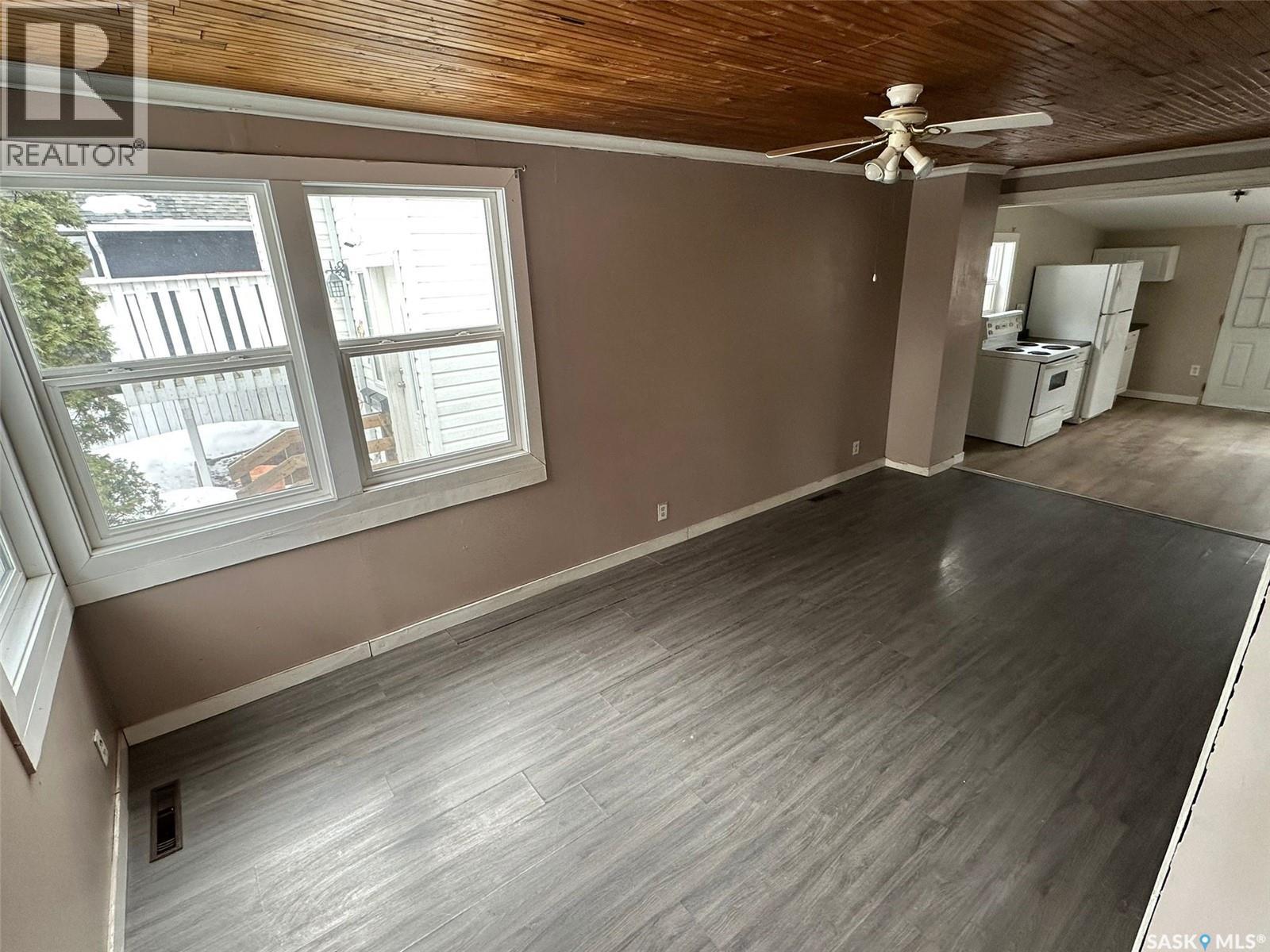 1209 K AVENUE S - 6