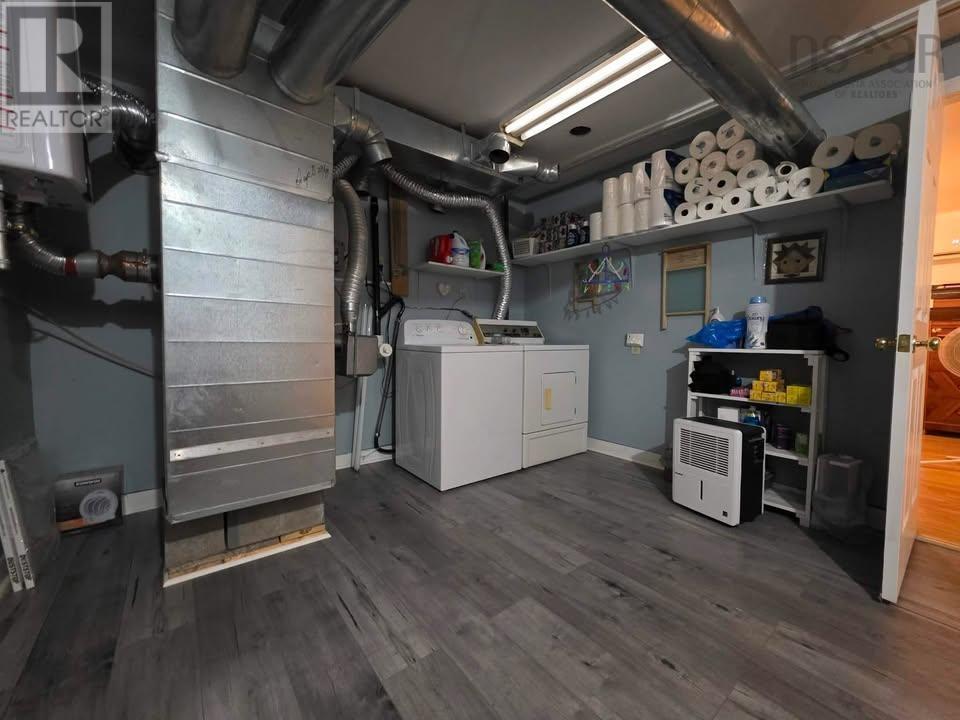 710 UPPER BELMONT ROAD - 40