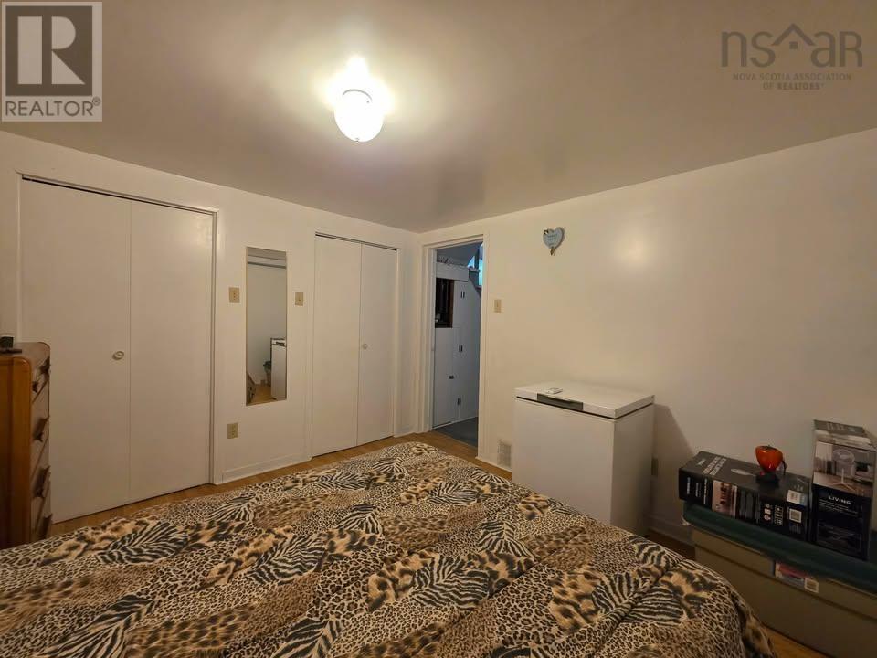 710 UPPER BELMONT ROAD - 38