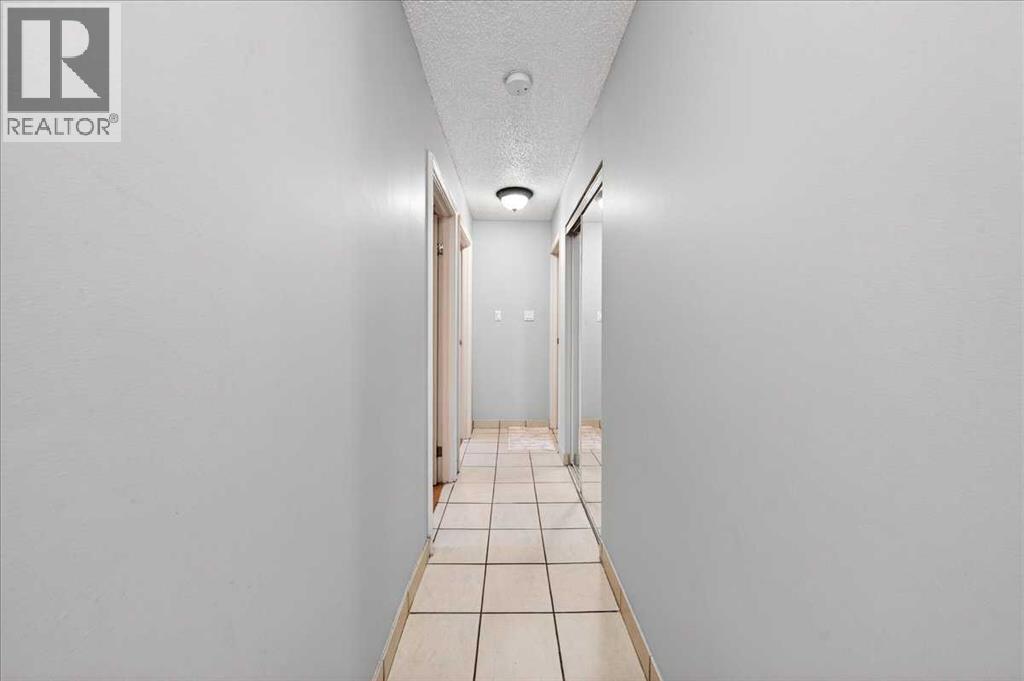 
          431 1 Avenue Northeast
            <br/>
            <span>Calgary</span>
            , 
            <span>AB</span>
             <span>T2E0B3</span>
         - Photo 32