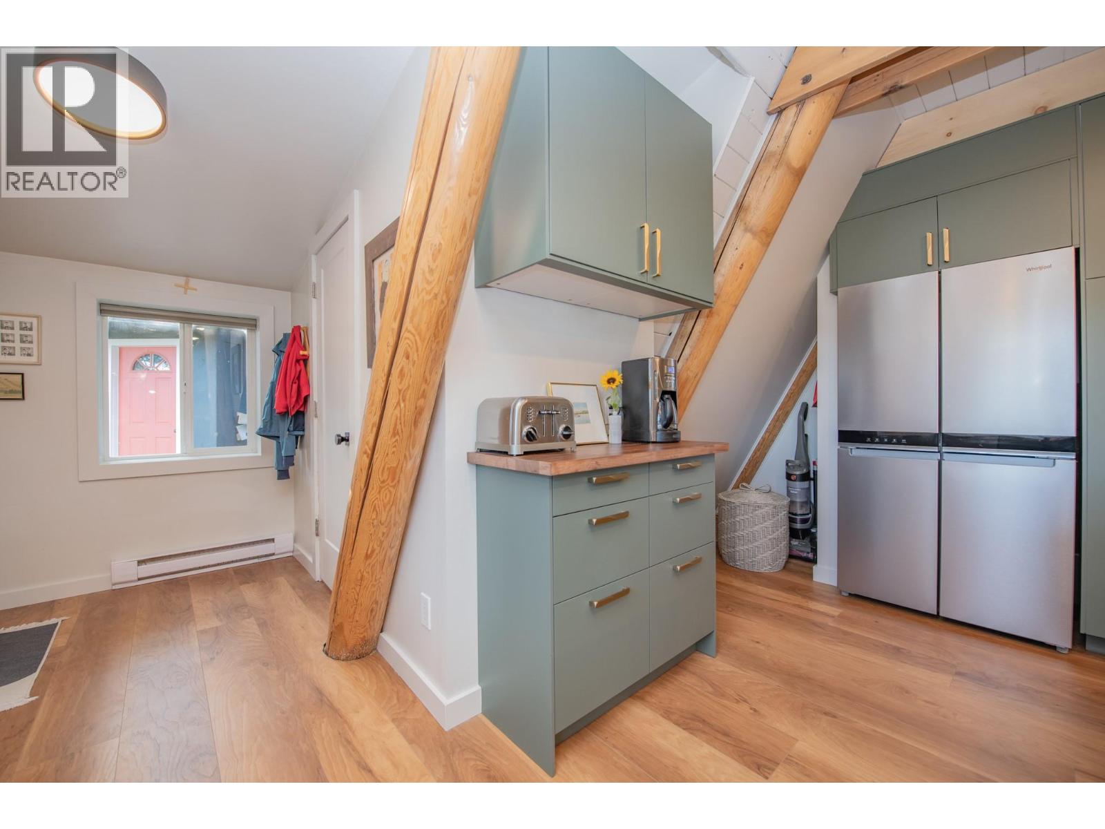 2180 Catt Avenue, Lumby