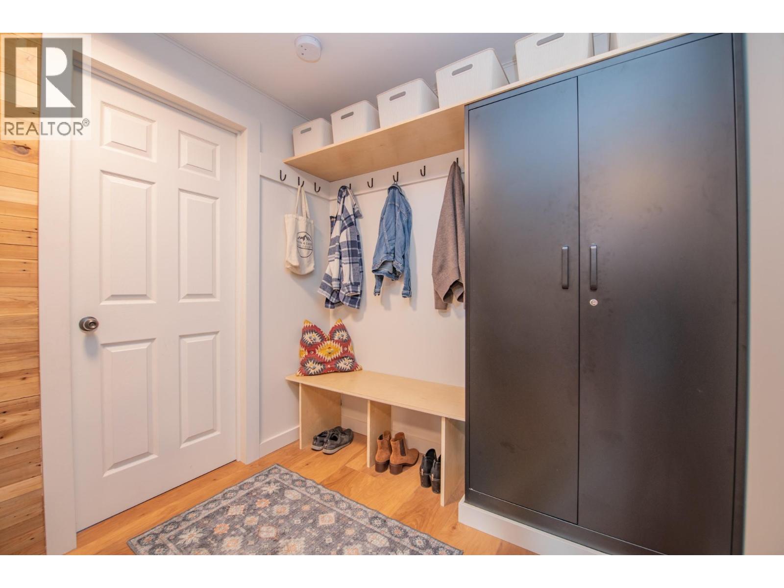 2180 Catt Avenue, Lumby