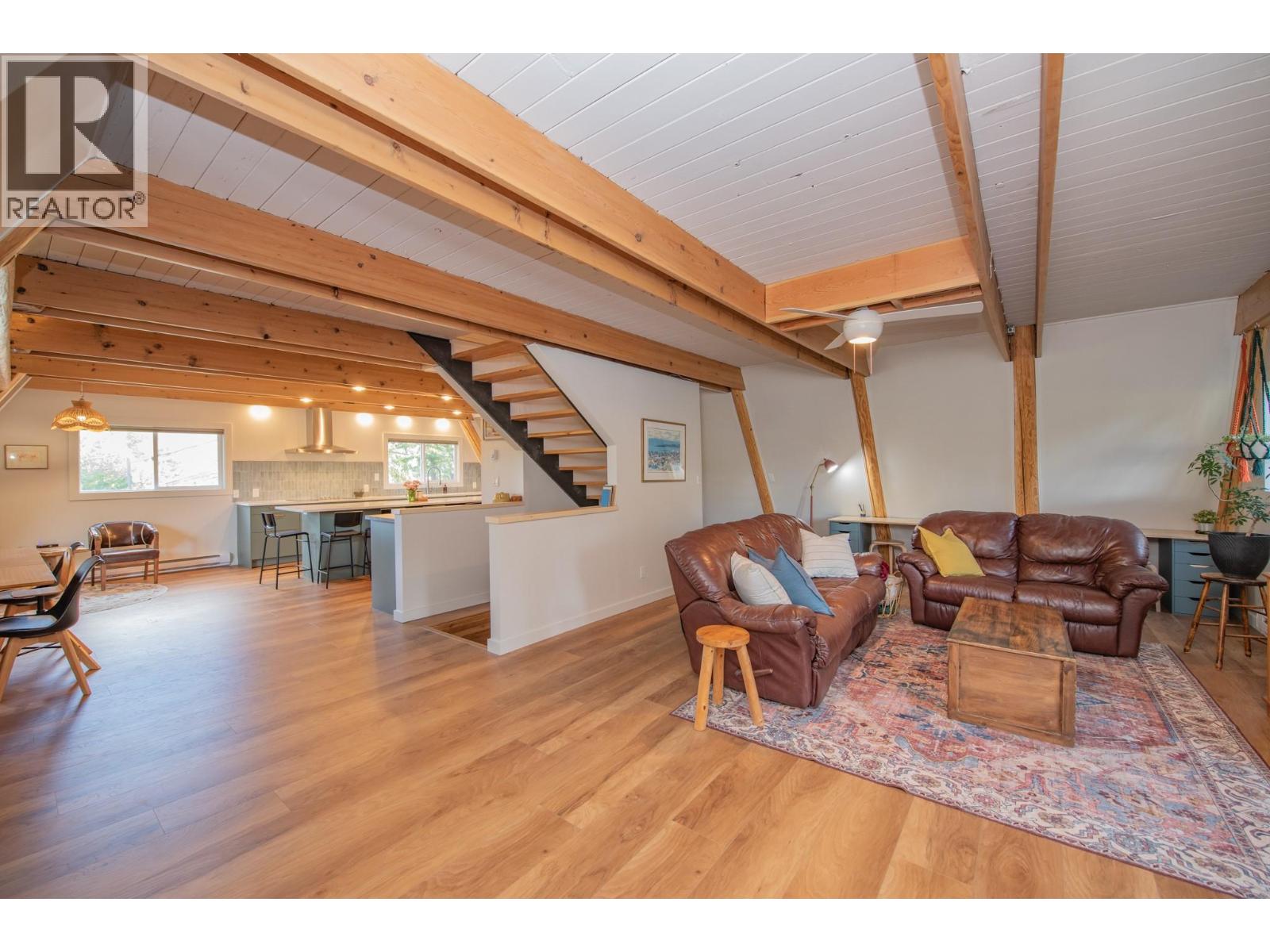 2180 Catt Avenue, Lumby