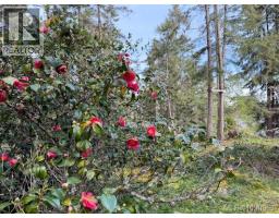 130 Easthom Rd, Gabriola Island, BC V0R1X2 Photo 34
