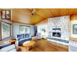 Laundry room - 130 Easthom Rd, Gabriola Island, BC V0R1X2 Photo 6