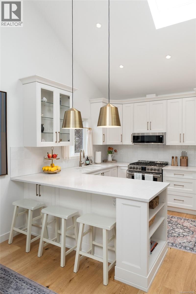 24 Lotus St, Victoria