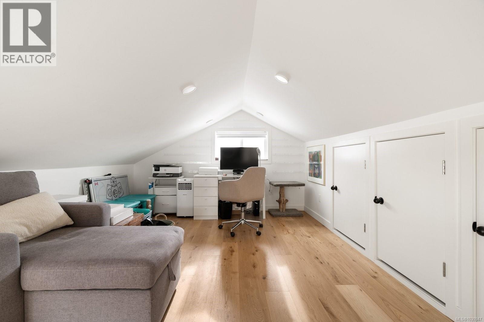 24 Lotus St, Victoria