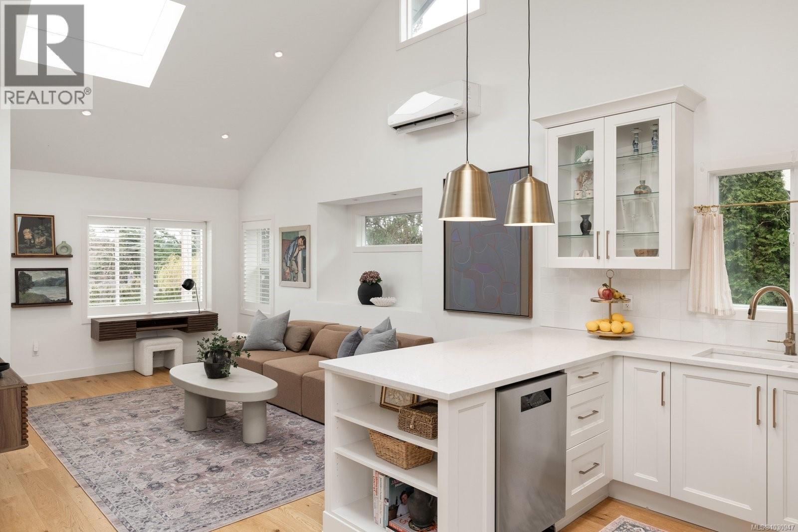 24 Lotus St, Victoria