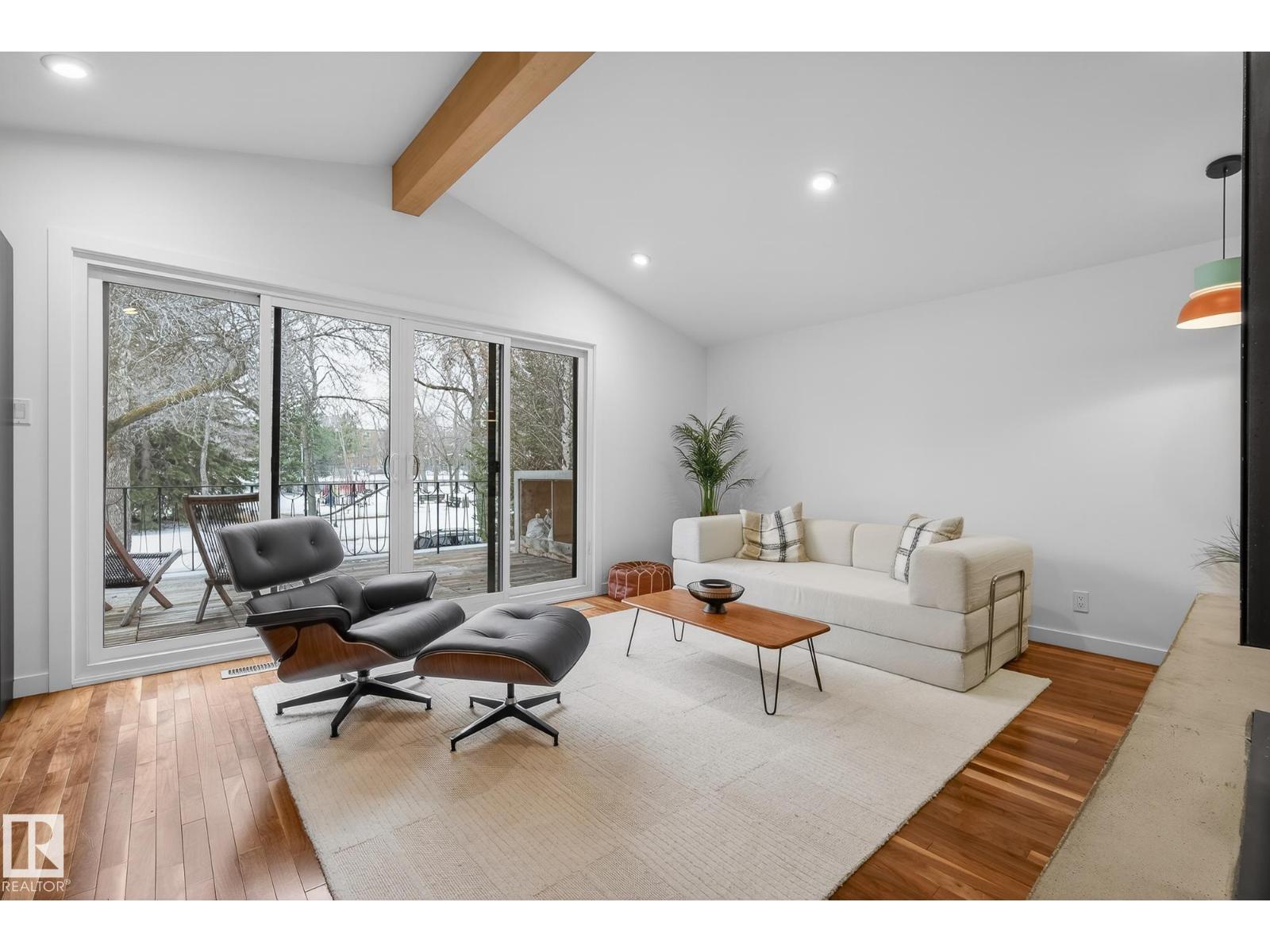 9736 78 Avenue NW, Edmonton