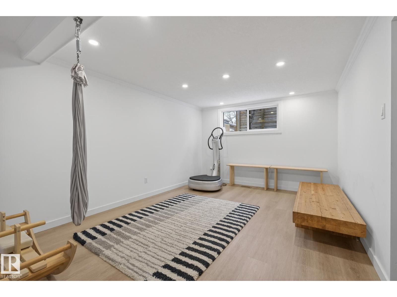 9736 78 Avenue NW, Edmonton