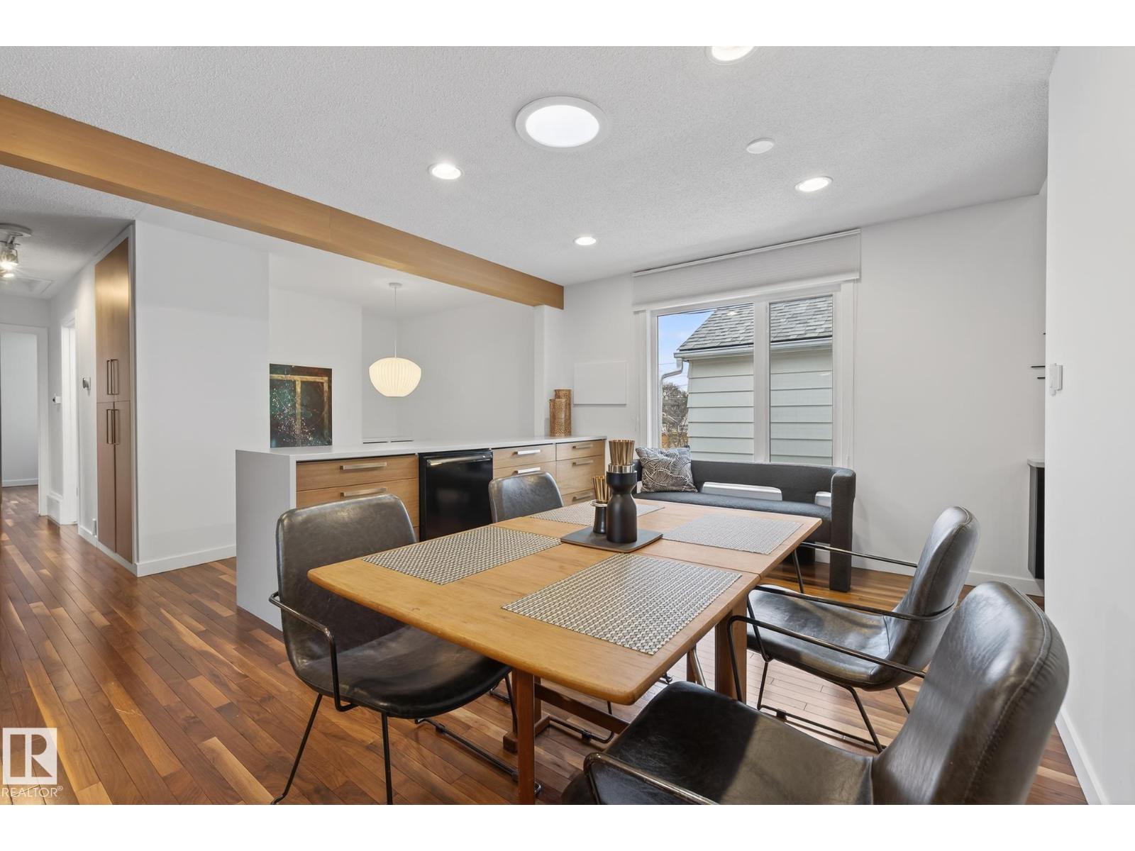 9736 78 Avenue NW, Edmonton