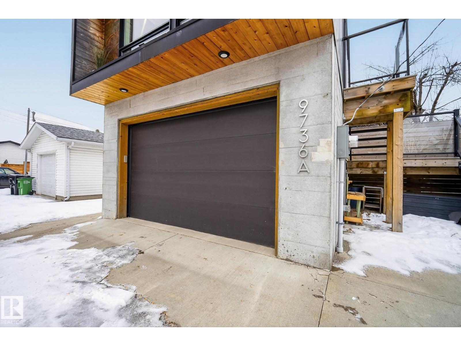 9736 78 Avenue NW, Edmonton