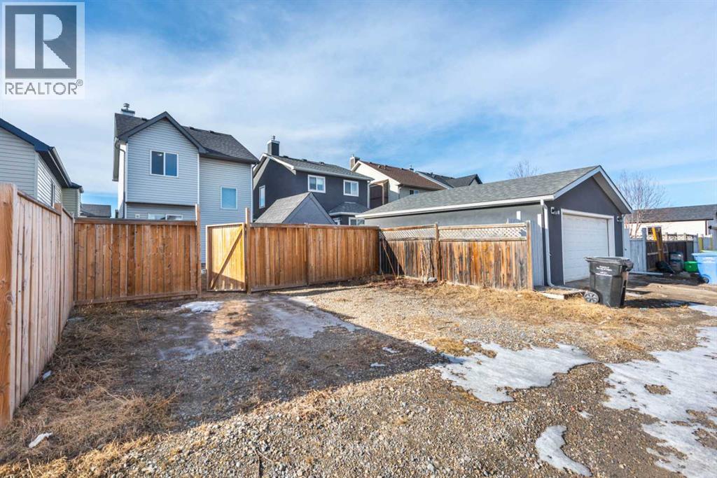 Single Family House for Sale in  Saddlemead Green NE Saddle Ridge Calgary 