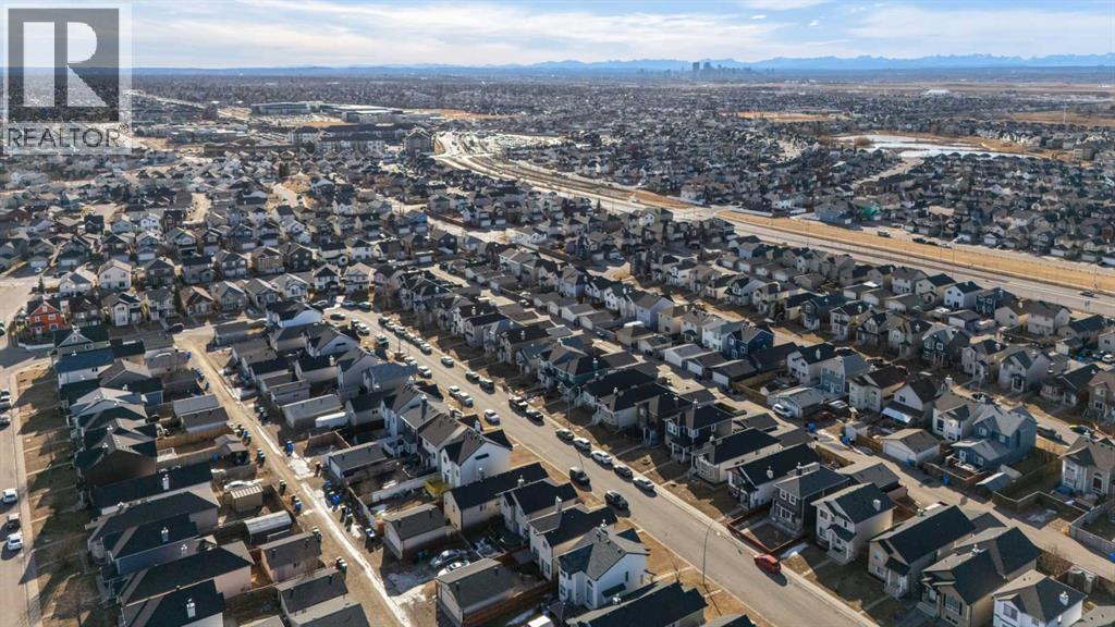 Single Family House for Sale in  Saddlemead Green NE Saddle Ridge Calgary 