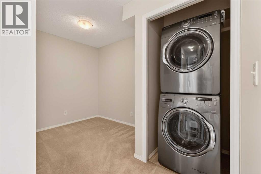 Single Family House for Sale in   Eversyde Avenue SE Evergreen Calgary 