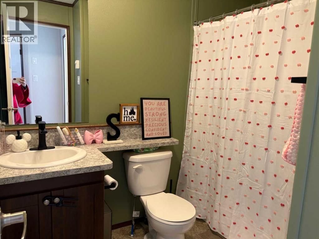 4000 Minto Street, Penhold