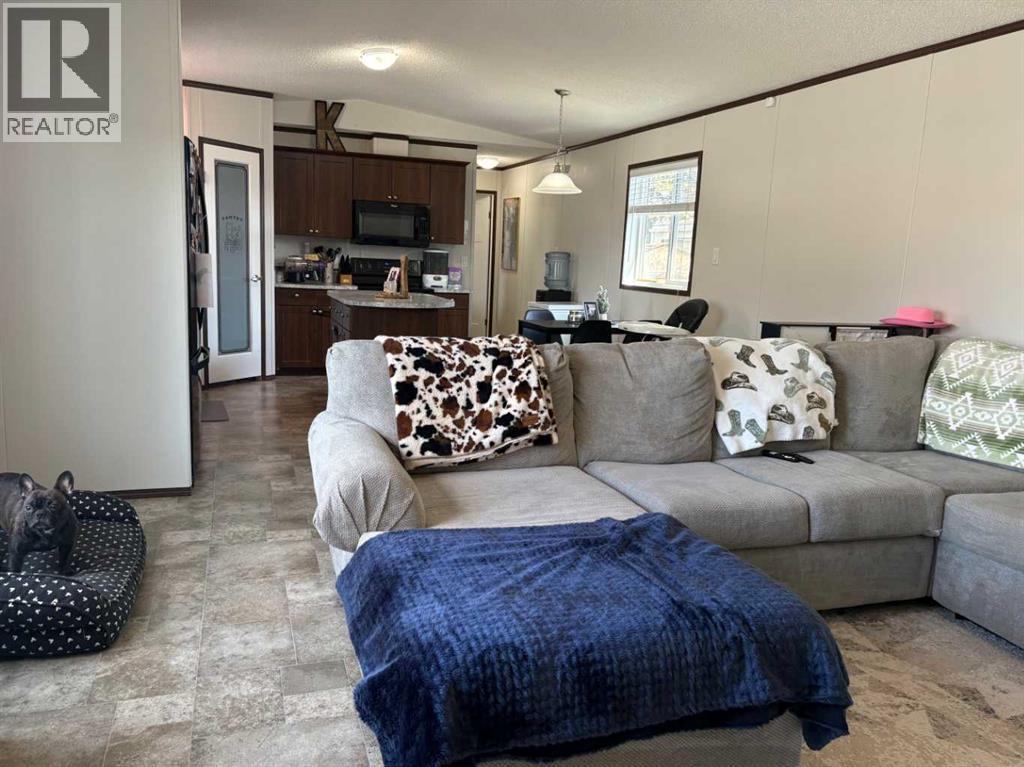 4000 Minto Street, Penhold