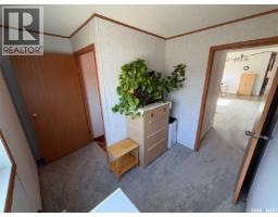 213 - 217 2nd Street W, Climax, SK S0N0N0 Photo 31