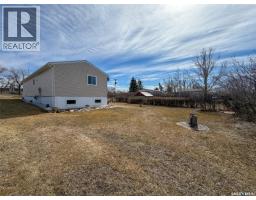 213 - 217 2nd Street W, Climax, SK S0N0N0 Photo 46