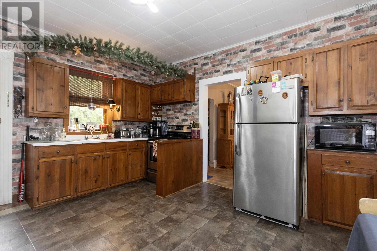 Property 7 of 34 of 26 Starr Street