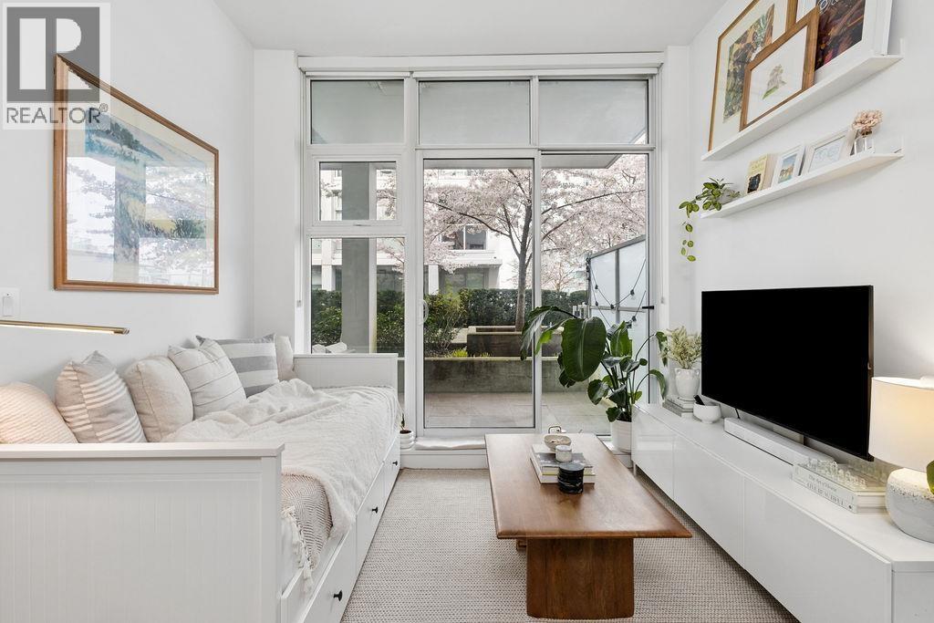 328 2220 KINGSWAY Street - main photo