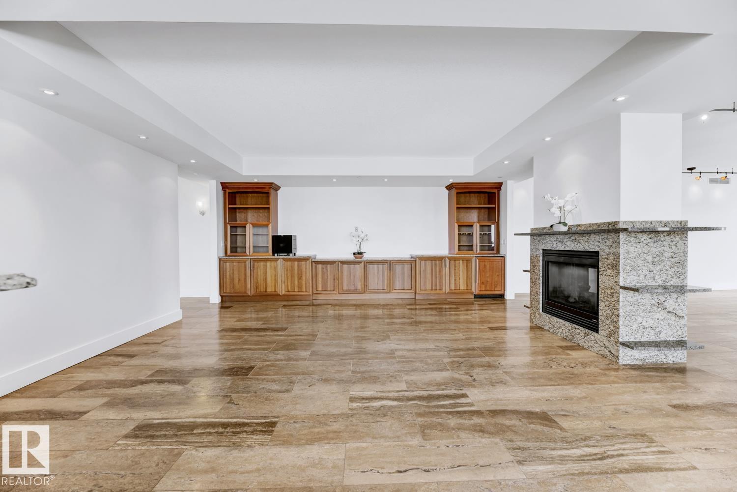 #1900 10035 SASKATCHEWAN DR NW, Edmonton