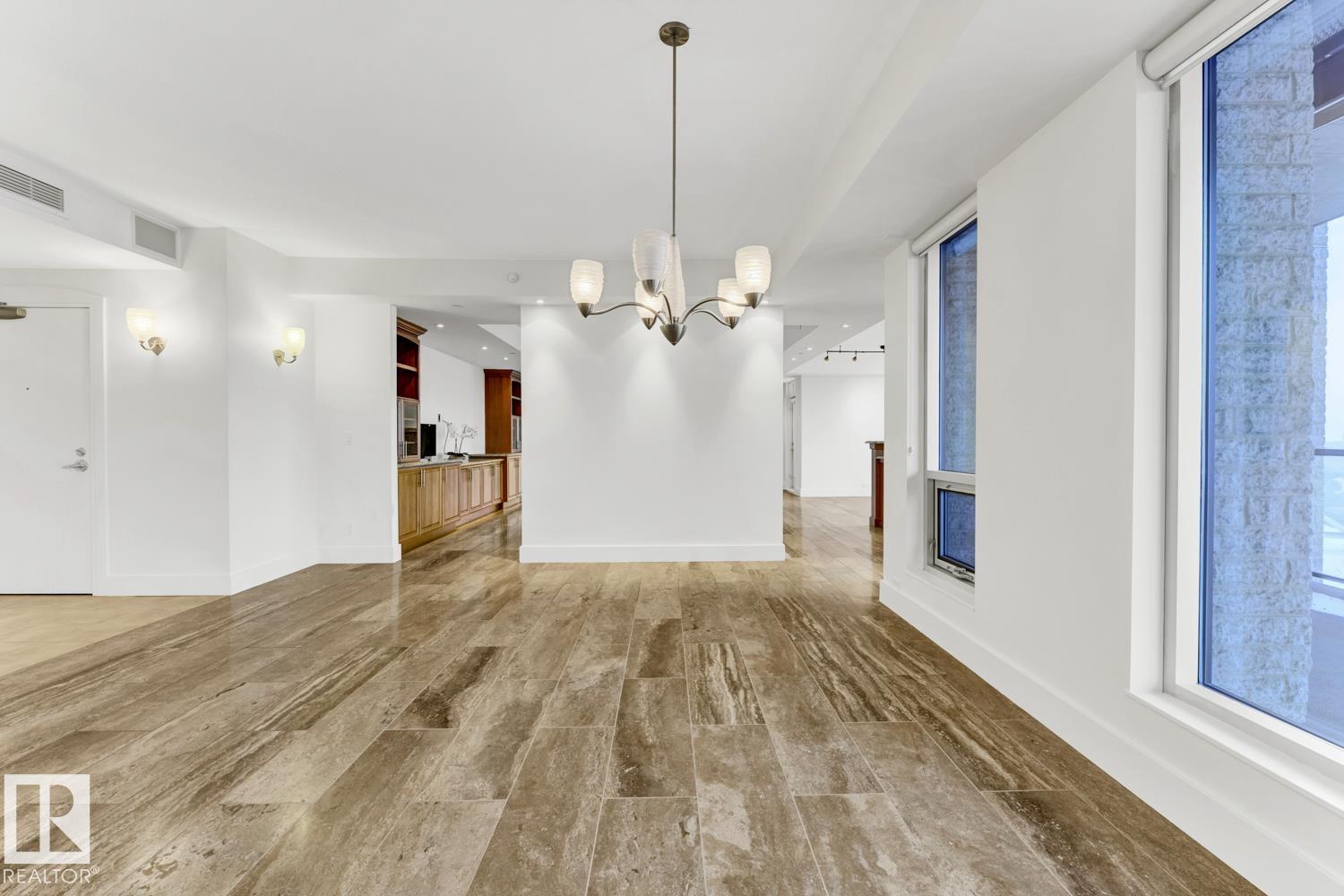 #1900 10035 SASKATCHEWAN DR NW, Edmonton