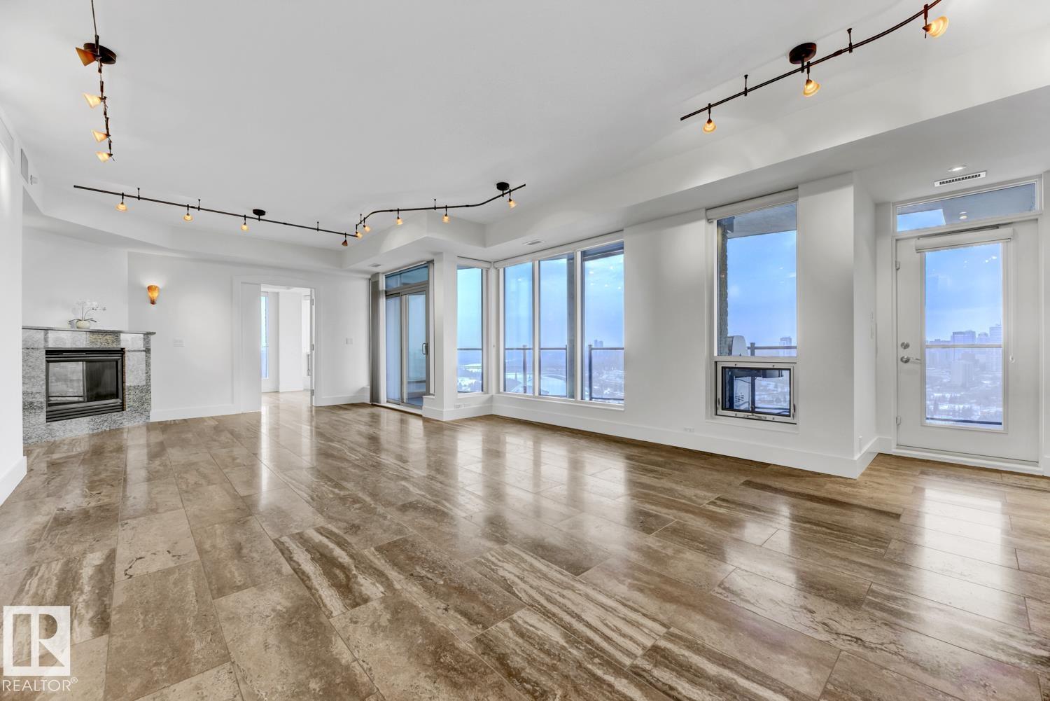 #1900 10035 SASKATCHEWAN DR NW, Edmonton